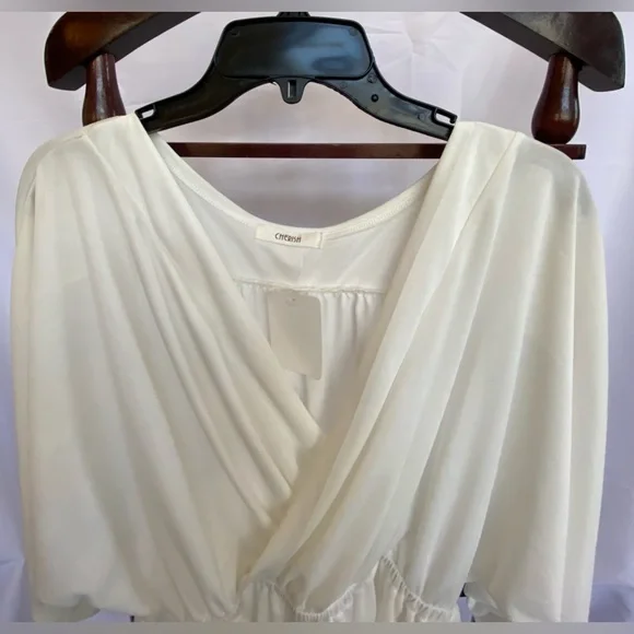 🆕NWT Cherish Kimono Sleeves Front Wrap Peplum Top Ivory Size Small - Picture 3 of 9